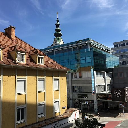 Die Stadtkanzlei Klagenfurt am Woerthersee Exterior foto